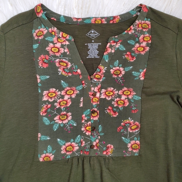 St. John's Bay shirt - Picture 4 of 4